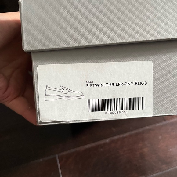 Everlane Gum Sole Penny Loafer sz8 - Picture 6 of 6